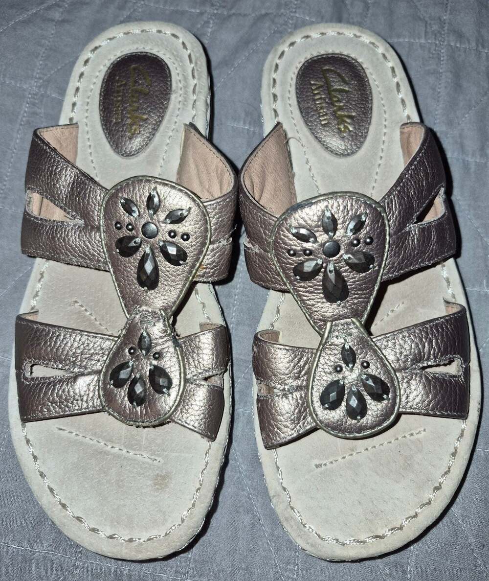 Clarks Artisan Metallic Bronze Leather Rhinestone Embellished Slide Sandals
